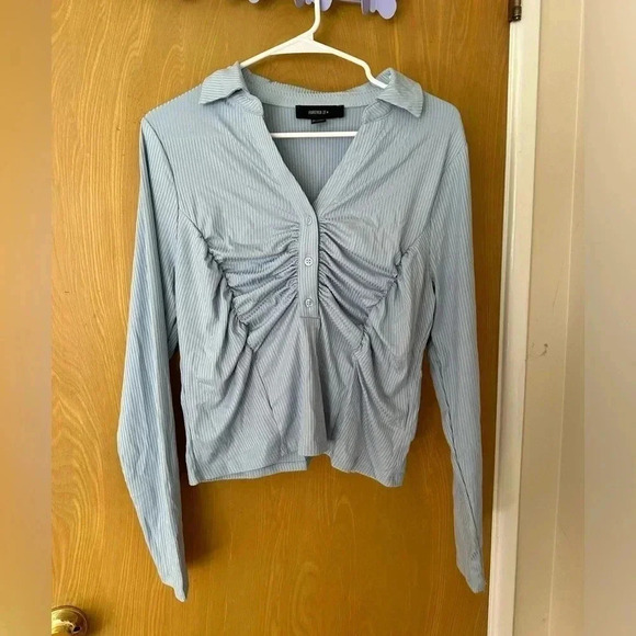 Dressy long sleeve button up top - Picture 1 of 3